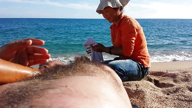 Adulte sans inscription  Gangbang sur la plage avec video sex gratuit com pénétration sur tous les Turcs