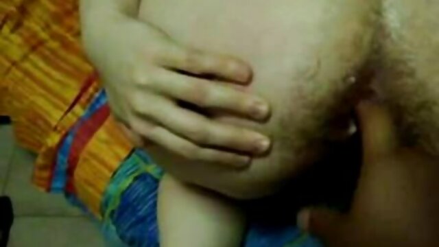 Adulte sans inscription  Bonner est très bien placé vidéo sexy gratuit dans les deux trous étroits