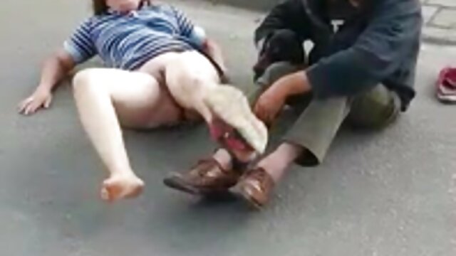 Adulte sans inscription  Martin a de nouveau ramassé une extrait video sexe gratuit fille simple de la rue et l'a baisée