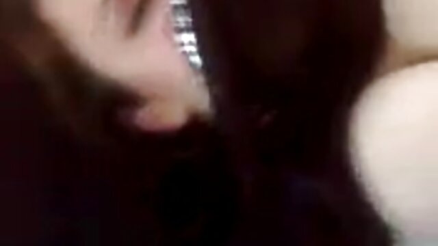 Adulte sans inscription  Ébène salope plaît douceur video gratuite amateur sexe avec une chatte